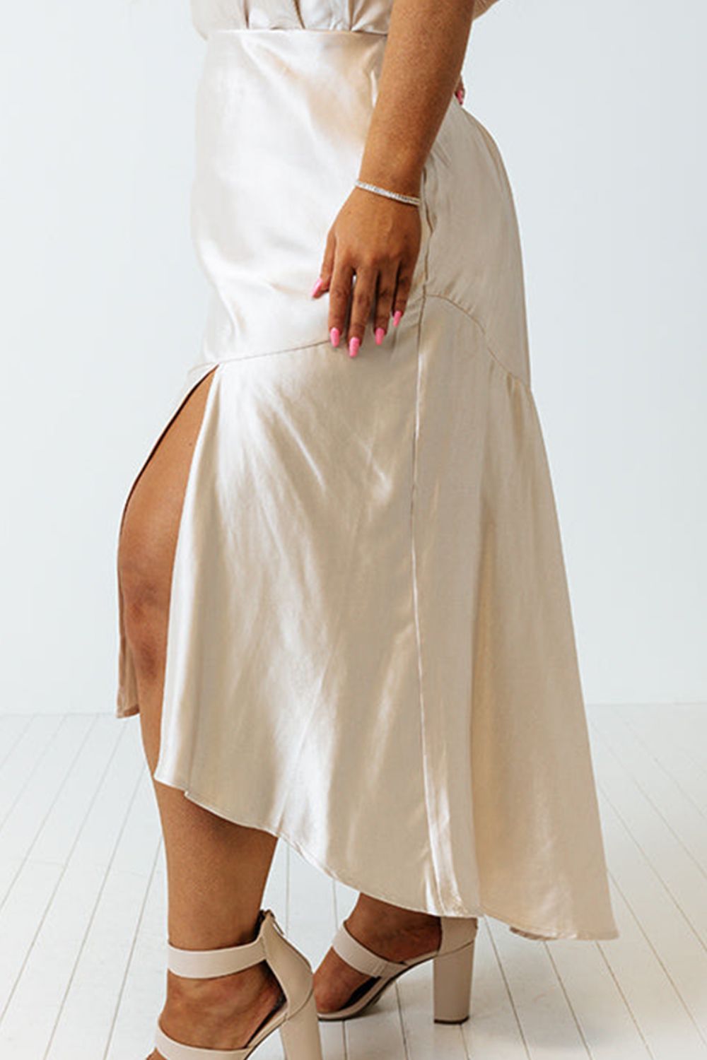Ari Slit Ruffled Skirt