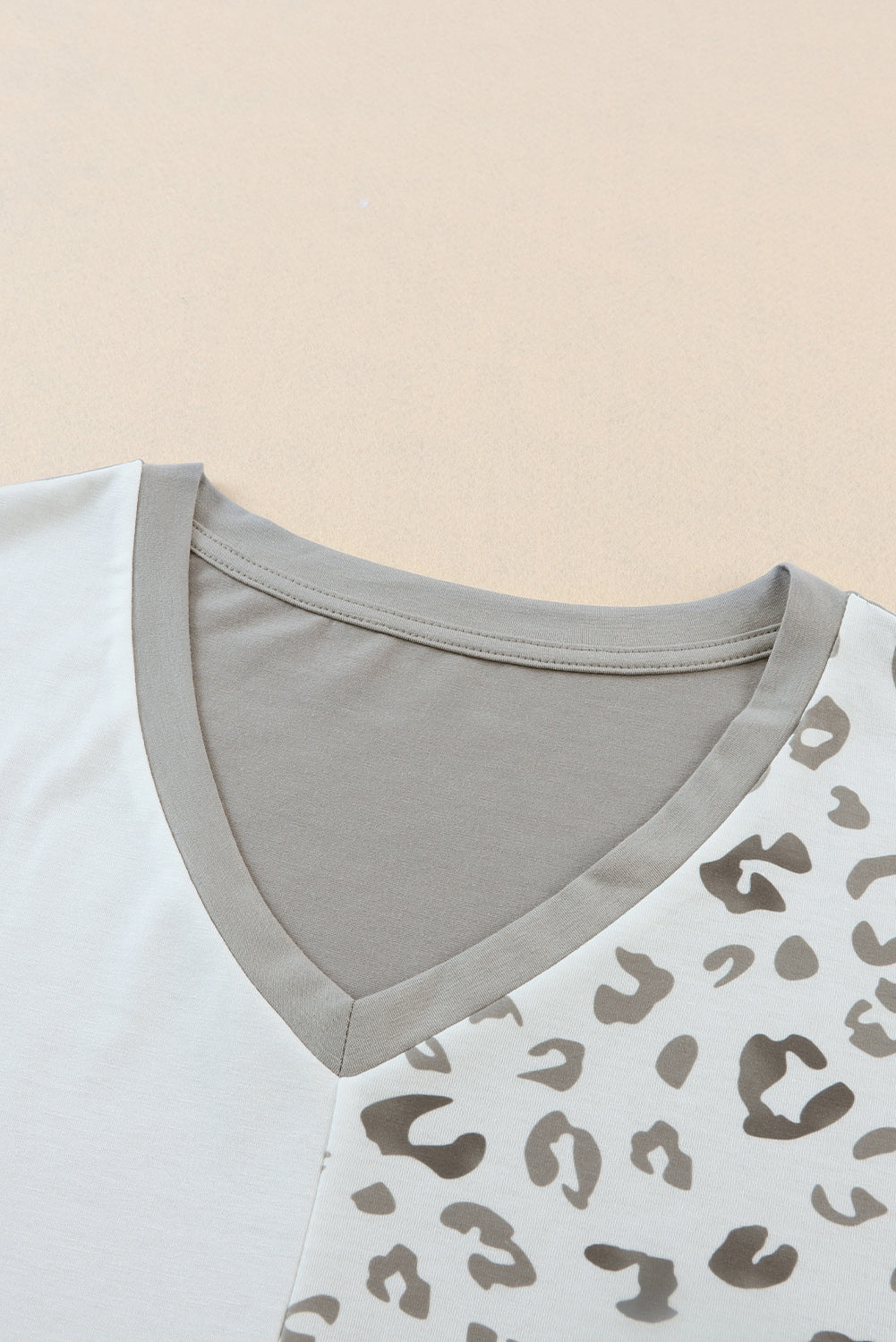 Leanne Two Tone V-Neck T-shirt